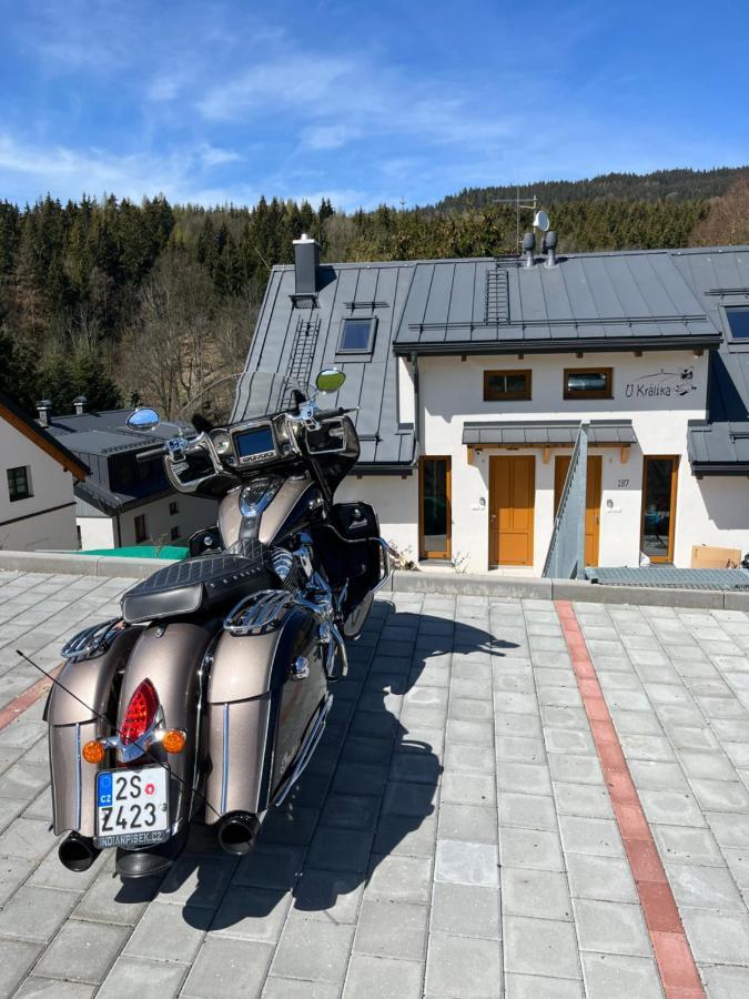 U Kralika, Apartman H, 3 Samostatne Loznice - Mezonet, Vlastni Parkovani, 50 Metru Od Vleku , Vysousece Bot V Lyzarne Dolní Morava Екстериор снимка